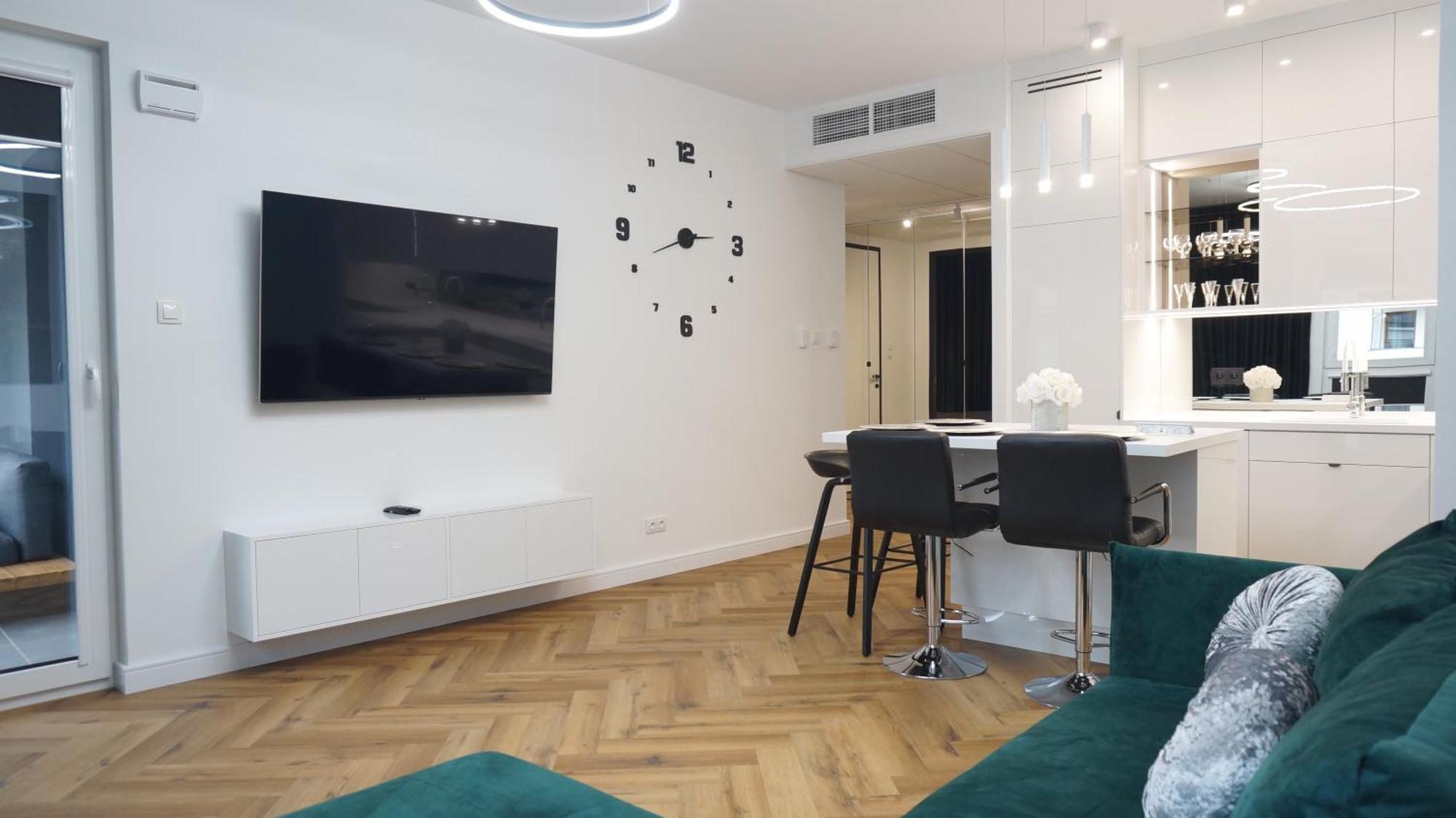 Butas Kasprzaka 29 Tower A By Perfect Warsaw